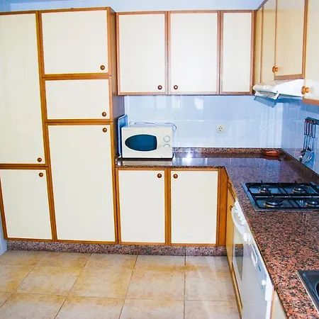 Apartamentos Sanxenxo Apartment *