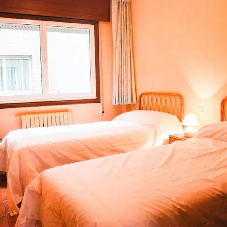 Apartamentos Sanxenxo Apartmán *